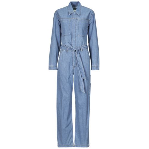 Tuta/Jumpsuit Donna Esprit RCS BOILERSUIT Blu, design elegante e versatile, ideale per ogni occasione. Realizzata con materiali di alta qualità, offre comfort e stile. Perfetta per outfit casual o eleganti, da abbinare con accessori alla moda. Disponibile in taglie varie per un fit perfetto. Acquista ora e rinnova il tuo guardaroba con la tuta Esprit RCS BOILERSUIT Blu!