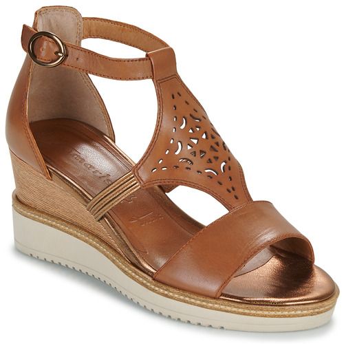 Sandali Donna Tamaris 28214-305 in Marrone, eleganti e alla moda, perfetti per l'estate. Realizzati con materiali di alta qualità, questi sandali offrono comfort e stile, ideali per ogni occasione. Acquista ora per aggiungere un tocco di classe al tuo guardaroba!