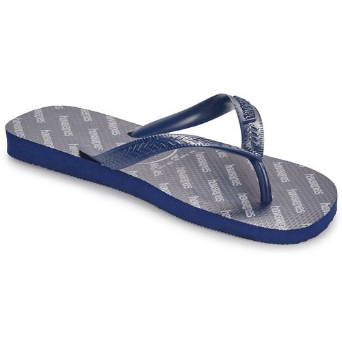 Infradito Havaianas LOGOMANIA ESSENTIAL Blu per Donna, eleganti e confortevoli, perfette per l'estate. Realizzate con materiali di alta qualità, queste infradito offrono stile e versatilità per ogni occasione. Ideali per il mare, la piscina o passeggiate. Acquista ora e aggiungi un tocco di freschezza al tuo look estivo!