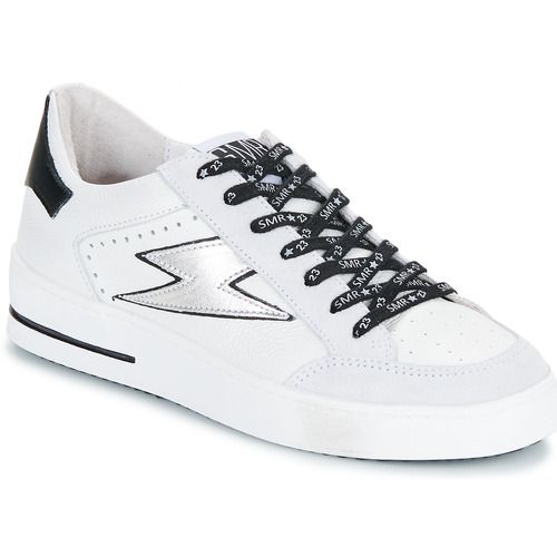 Sneakers basse Semerdjian NOUBAR Bianco per donna, eleganti e alla moda, ideali per ogni occasione. Design moderno e comfort ottimale, perfette per completare i tuoi outfits estivi. Acquista ora le tue sneakers Semerdjian di alta qualità e dal look unico.