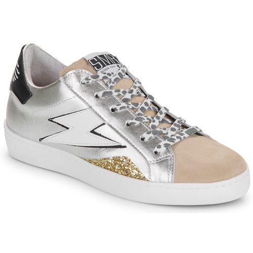 Sneakers basse Semerdjian LARRY Oro per Donna – eleganti ed alla moda, queste sneakers in oro offrono un design trendy e comodo, perfette per ogni occasione. Ideali per completare il tuo outfit con stile, le Semerdjian LARRY sono un must-have per le appassionate di moda. Acquista ora per aggiungere un tocco di brillantezza al tuo guardaroba!