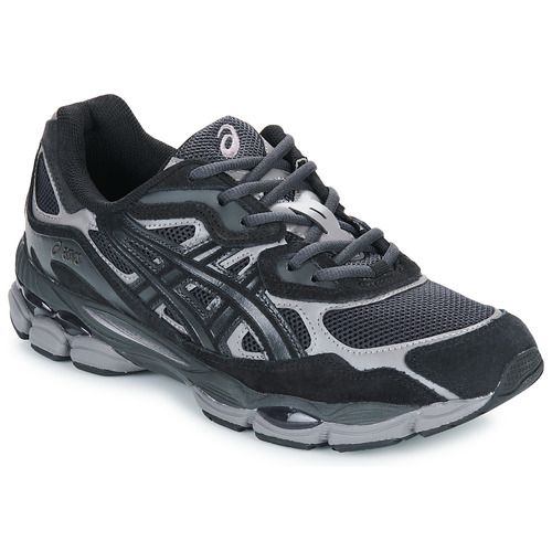 Sneakers basse Asics GEL -NYC nere da donna, ideali per un look casual e sportivo, perfette per la vita quotidiana e le attività all'aperto. Design moderno e confortevole con suola resistente, ottimale per garantire un'ottima aderenza. Acquista ora le Asics GEL -NYC per un mix di stile e prestazioni!