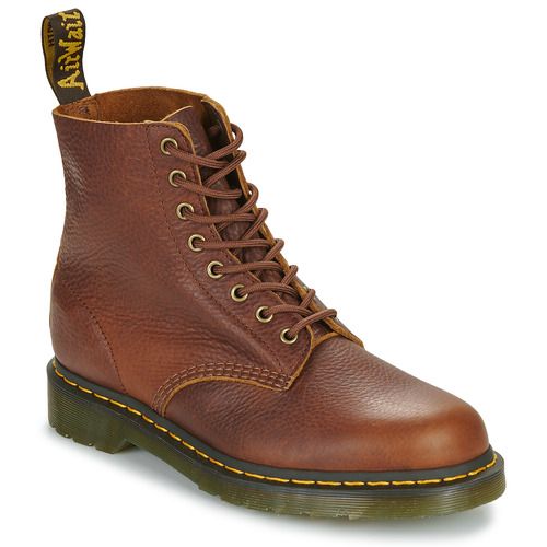 Stivaletti Donna Dr. Martens 1460 CASHEW AMBASSADOR in Marrone, caratterizzati da un design iconico e robusto, perfetti per ogni occasione. Realizzati con materiali di alta qualità per garantire durata e comfort. Ideali per chi cerca stile e praticità. Acquista ora per completare il tuo look!