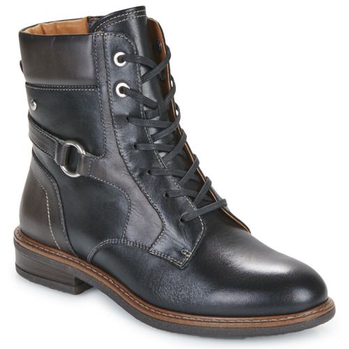 Stivaletti Donna Pikolinos ALDAYA W8J Nero, eleganti e comodi, realizzati in pelle di alta qualità. Questi stivaletti sono perfetti per ogni occasione, dal look casual a quello più raffinato. Scegli il comfort senza rinunciare allo stile con Pikolinos ALDAYA W8J. Ideali per l’autunno e l’inverno, con suola antiscivolo e design contemporaneo. Perfetti per donne che cercano versatilità e classe nelle loro calzature.