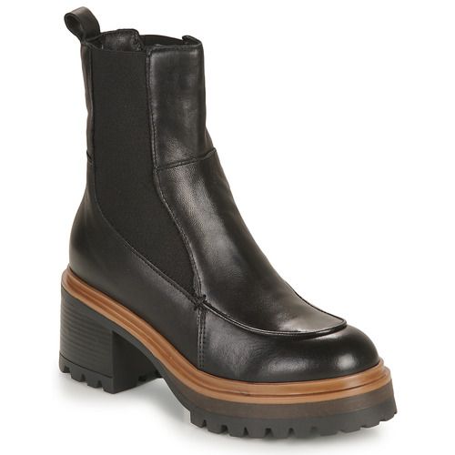 Stivaletti Donna Mjus ERICA CHELS Nero, eleganti e versatili per ogni occasione. Realizzati in materiale di alta qualità, questi stivaletti offrono comfort e stile. Design contemporaneo con tacco per una silhouette slanciata. Ideali per outfit invernali e perfetti per un look chic e moderno. Acquista ora e completa il tuo guardaroba con i migliori stivaletti Mjus!
