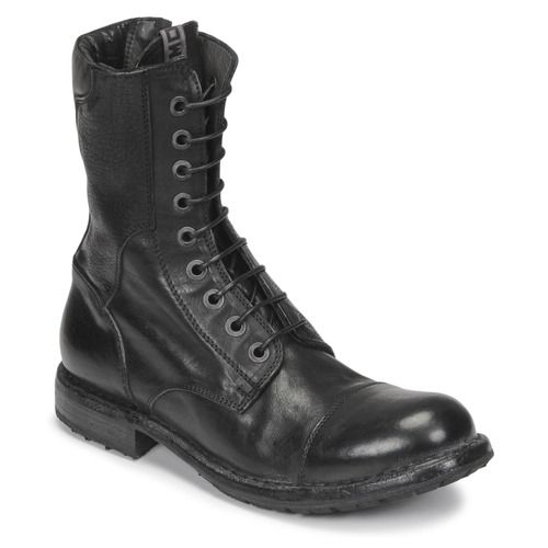 Stivaletti Moma MALE D Nero per Donna, eleganti e alla moda, realizzati in pelle di alta qualità, ideali per ogni occasione. Modello versatile e chic, perfetto per completare il tuo look. Disponibili online nei migliori negozi di scarpe.