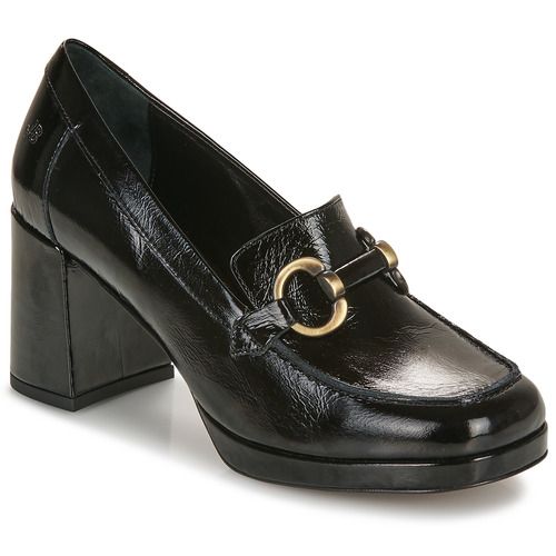 Mocassini Donna JB Martin ALPA in Nero, eleganti e versatili, ideali per look casual e formali. Realizzati con materiali di alta qualità, offrono comfort e stile. Perfetti per ogni occasione, dalla giornata in ufficio a una serata fuori. Acquista i mocassini JB Martin ALPA e completa il tuo guardaroba con un tocco di classe.