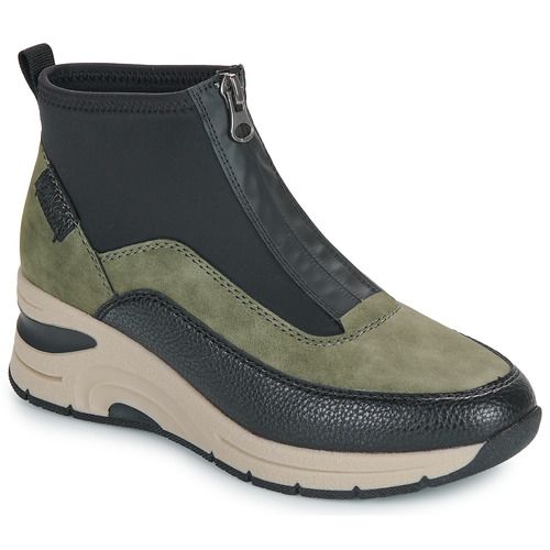 Sneakers alte Rieker MEMINIA Verde Donna, caratterizzate da un design elegante e alla moda. Queste scarpe offrono comfort e supporto, ideali per ogni occasione. Perfette per un look casual e trendy, realizzate con materiali di alta qualità. Disponibili in verde, queste sneakers sono un must-have per le appassionate di moda. Acquista ora le Rieker MEMINIA per un tocco di stile nel tuo guardaroba!