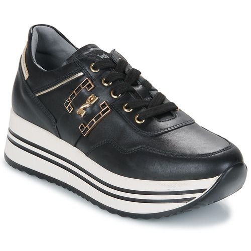 Sneakers basse NeroGiardini I411560D-100 nere da donna, eleganti e versatili, ideali per look casual e alla moda. Comode e di alta qualità, perfette per ogni occasione. Scarpe must-have per la stagione.