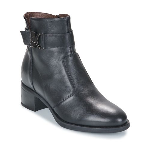 Stivaletti Donna NeroGiardini I411270D-100, eleganti e alla moda, colore nero, perfetti per ogni occasione, realizzati in materiali di alta qualità. Questi stivaletti sono ideali per completare il tuo look autunnale e invernale, offrendo comfort e stile. Compra ora e aggiungi un tocco di classe al tuo guardaroba!