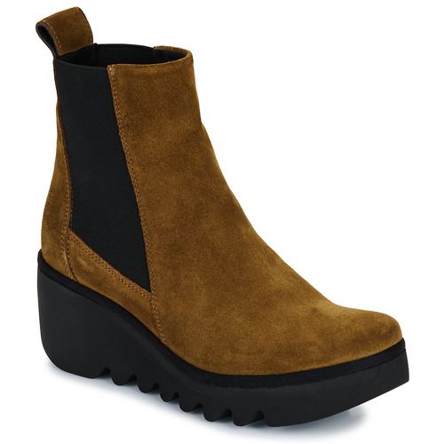 Stivaletti Donna Fly London BAGU in marrone, eleganti e versatili, perfetti per ogni occasione. Design moderno e comfort eccellente, ideale per completare il tuo look autunnale. Scarpe trendy per donne alla moda.