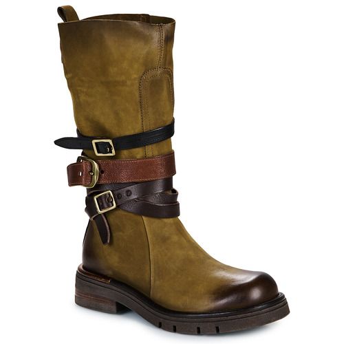 Stivaletti Kaki Airstep / A.S.98 BRINDEL per Donna, eleganti e comodi, perfetti per ogni occasione. Realizzati in materiali di alta qualità, questi stivaletti offrono stile e comfort, ideali per completare il tuo look autunnale. Acquista ora per aggiungere un tocco di classe al tuo guardaroba!