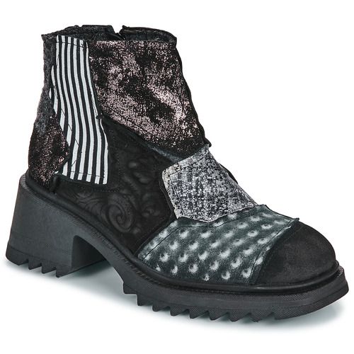 Stivaletti Donna Papucei LIZZIE in Nero, eleganti e alla moda, ideali per ogni occasione. Realizzati con materiali di alta qualità, offrono comfort e stile. Perfetti per completare il tuo look invernale, con dettagli raffinati che li rendono un must-have per ogni guardaroba. Scegli i stivaletti Papucei LIZZIE per un tocco di classe e versatilità.