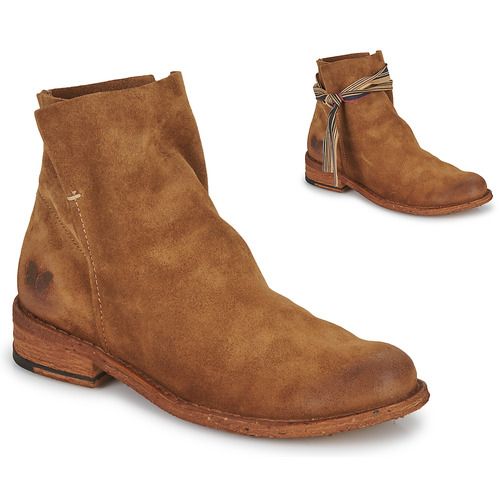 Stivaletti Donna Felmini MARVIN in Marrone, eleganti e versatili, ideali per ogni occasione. Realizzati con materiali di alta qualità, questi stivaletti offrono comfort e stile. Perfetti per completare il tuo outfit autunnale e invernale, aggiungendo un tocco di classe al tuo look. Scopri la bellezza e la comodità di Felmini MARVIN Marrone.
