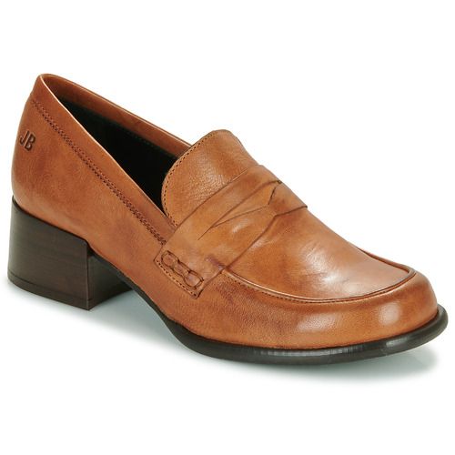 Mocassini Donna JB Martin LOLIE in Marrone, eleganti e versatili, ideali per outfit casual e formali. Realizzati con materiali di alta qualità, offrono comfort e stile per ogni occasione. Perfetti per la stagione autunnale, questi mocassini si abbinano facilmente a jeans, pantaloni e gonne. Acquista ora per completare il tuo guardaroba con i migliori mocassini chic.