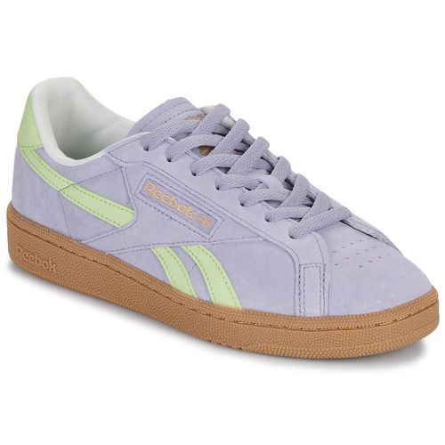 Sneakers basse Reebok Classic CLUB C GROUNDS UK in viola, ideali per donne alla moda. Design elegante e versatile, perfette per ogni outfit. Comode e trendy, queste scarpe sono l'accessorio ideale per un look casual e sportivo. Acquista ora le tue Reebok CLASSIC e porta il tuo stile a un nuovo livello!