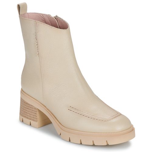 Stivaletti donna Hispanitas EVEREST beige, eleganti e versatili, ideali per ogni occasione. Scarpe in pelle di alta qualità, con tacco comodo e design moderno, perfetti per completare il tuo outfit. Acquista ora i migliori stivaletti della collezione!