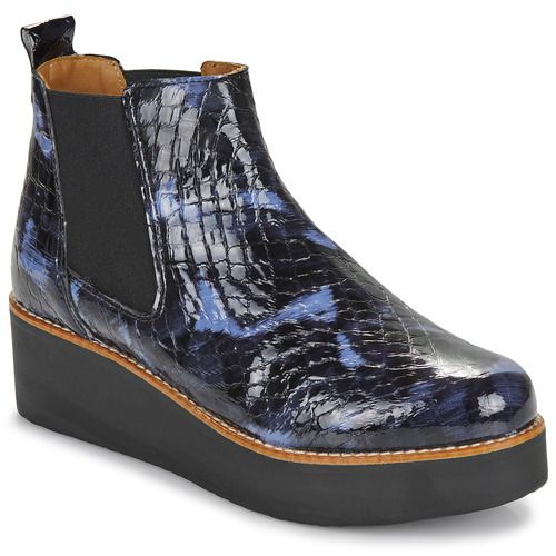 Stivaletti Donna Fericelli LORNA Blu in pelle con design elegante e alla moda, ideali per ogni outfit. Perfetti per l'autunno e l'inverno, questi stivaletti offrono comfort e stile, rendendoli un must-have nel guardaroba femminile.