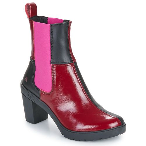 Stivaletti Donna Art TRAVEL in Rosso, eleganti e confortevoli, perfetti per ogni occasione. Design moderno e versatilità garantita, ideali per completare qualsiasi outfit. Acquista ora per aggiungere stile al tuo guardaroba!