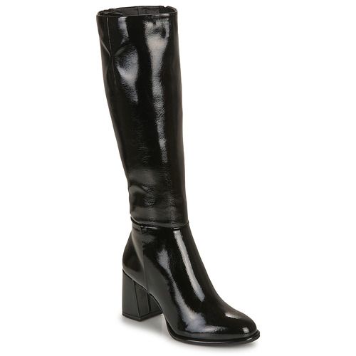 Stivali Tamaris LAELIA neri per donna, eleganti e versatili, ideali per ogni occasione. Realizzati con materiali di alta qualità, offrono comfort e stile. Perfetti per completare il tuo outfit autunnale e invernale. Acquista ora gli stivali Tamaris LAELIA e aggiungi un tocco di classe al tuo guardaroba.