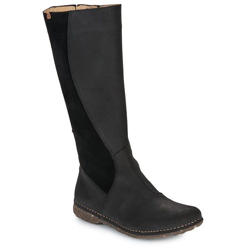 Stivali El Naturalista ANGKOR Nero per Donna, eleganti e confortevoli, realizzati in materiali sostenibili per un look chic e responsabile. Ideali per ogni stagione, perfetti da abbinare a qualsiasi outfit, per donne che amano la moda eco-friendly. Acquista ora e scopri il comfort e lo stile degli stivali El Naturalista!