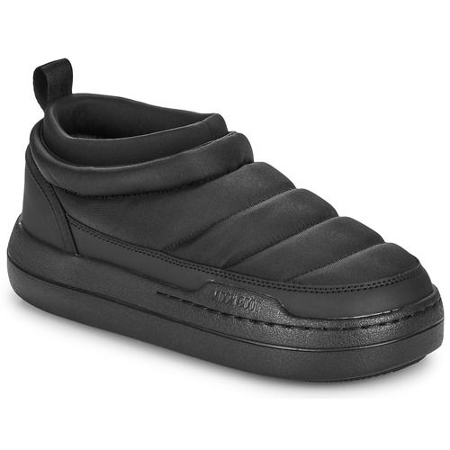 Scarpe da neve Donna Moon Boot MB PARK SOFT NYLON Nero, eleganti e calde, ideali per affrontare l'inverno con stile. Realizzate in nylon morbido, queste Moon Boot offrono comfort e protezione, perfette per le avventure sulla neve. Design moderno e pratico, ottime per essere abbinate a ogni look in montagna o nella vita di tutti i giorni.