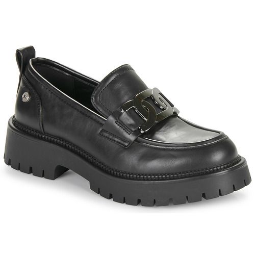 Mocassini Donna Xti 143291-BLACK in Nero, eleganti e versatili, ideali per ogni occasione. Realizzati con materiali di alta qualità, offrono comfort e stile. Perfetti per completare outfit casual e chic, da indossare in ufficio o nel tempo libero. Acquista ora i tuoi mocassini Xti per un look raffinato e alla moda.