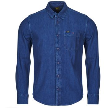 Camicia a maniche lunghe Uomo Lee LEESURE SHIRT Blu, elegante e alla moda, ideale per ogni occasione. Realizzata con materiali di alta qualità per il massimo comfort e vestibilità. Perfetta per look casual o formali. Acquista ora la tua Lee LEESURE SHIRT Blu per un tocco di stile nel tuo guardaroba!
