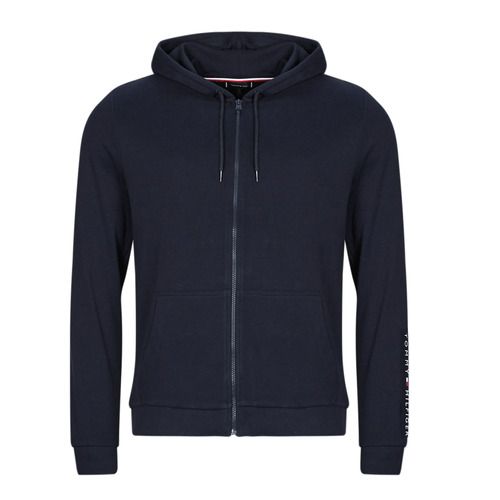 Felpa Uomo Tommy Hilfiger FZ HOODIE Blu, comoda e alla moda, ideale per outfit casual. Realizzata con materiali di alta qualità per comfort e durata, presenta il logo emblematico di Tommy Hilfiger sul petto. Perfetta per l'uso quotidiano e per le occasioni informali, questa felpa è un must-have nel guardaroba maschile. Acquista la tua Tommy Hilfiger FZ HOODIE Blu per uno stile senza tempo.