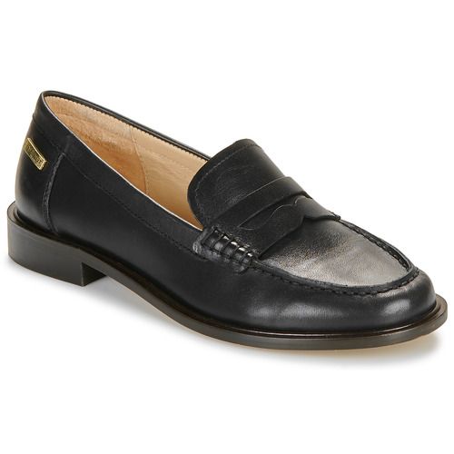 Mocassini Donna Les Tropéziennes par M Belarbi LUCIE in colore Nero, eleganti e versatili, perfetti per ogni occasione. Realizzati con materiali di alta qualità, offrono comfort e stile. Ideali per un look chic e sofisticato, questi mocassini sono un must-have per il guardaroba femminile. Acquista ora e aggiungi un tocco di classe al tuo outfit!