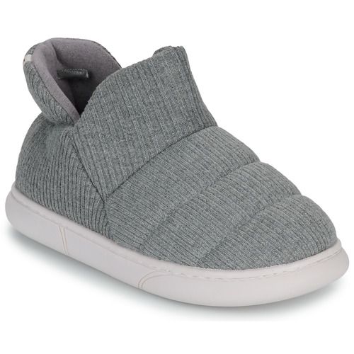 Pantofole Donna DIM D SORACLE Grigio, eleganti e confortevoli, ideali per il relax a casa. Design moderno e materiale di alta qualità per un comfort duraturo. Perfette per ogni stagione, queste pantofole sono una scelta ideale per chi cerca stile e comodità. Acquista ora le pantofole DIM D SORACLE in grigio per un look chic e sofisticato.