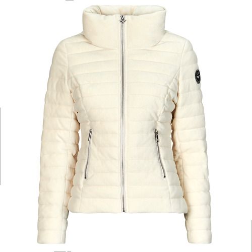 Piumino Donna Les Petites Bombes GEORGINE in colore beige, perfetto per l'inverno. Questo elegante piumino offre comfort e stile, ideale per ogni occasione. Scopri la qualità e il design unico di questo capo d'abbigliamento essenziale per la tua stagione fredda.