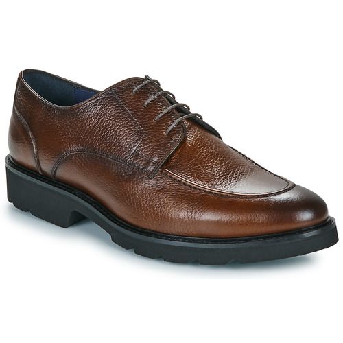 Scarpe uomo Brett & Sons ANTIQ Marrone Derby, eleganti e versatili, ideali per ogni occasione. Realizzate in pelle di alta qualità, offrono un comfort eccellente e un design classico. Perfette per completare outfit formali o casual, queste sneakers derbies marroni sono un must-have nel guardaroba maschile. Acquista ora il tuo paio di scarpe Brett & Sons, stile e qualità senza compromessi.