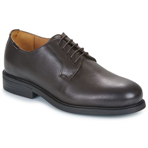 Scarpe Derby uomo Carlington CAVIL in marrone, eleganti e confortevoli, perfette per ogni occasione. Design raffinato e materiali di alta qualità per un look sofisticato. Acquista ora le Carlington CAVIL marrone e completa il tuo outfit con stile.