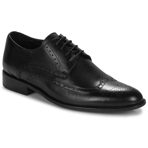 Immagine di scarpe da uomo So Size RAVONE Nero, modello Richelieu. Queste eleganti scarpe in pelle nera sono perfette per outfit formali e occasioni speciali, offrendo comfort e stile. Acquista ora le So Size RAVONE Nero per un look sofisticato e alla moda.