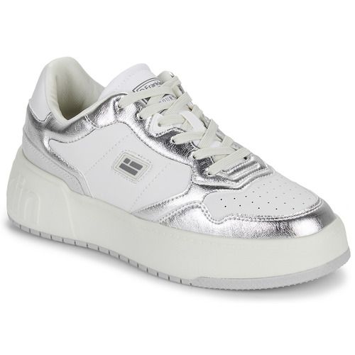 Sneakers basse D.Franklin COURT 321 Bianco per donna, eleganti e versatili, ideali per un look casual e sportivo. Realizzate con materiali di alta qualità, offrono comfort e stile per ogni occasione. Acquista ora le tue D.Franklin COURT 321 e aggiungi un tocco di moda al tuo guardaroba!