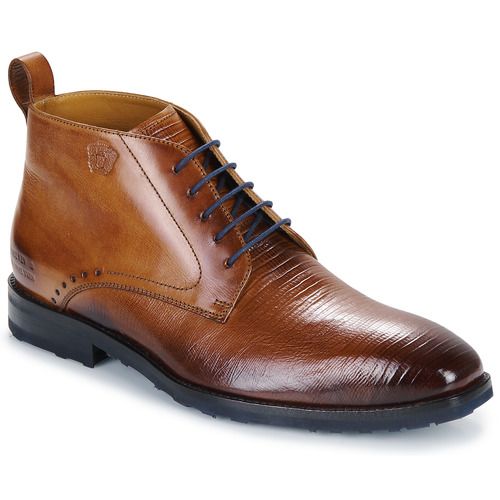 Stivaletti Uomo Melvin & Hamilton FLYNN 3 in Marrone, realizzati in pelle di alta qualità, con design elegante e suola resistente. Ideali per un look casual e raffinato, perfetti per l'abbigliamento quotidiano e occasioni speciali. Scopri la comodità e lo stile unico di Melvin & Hamilton. Disponibili ora!