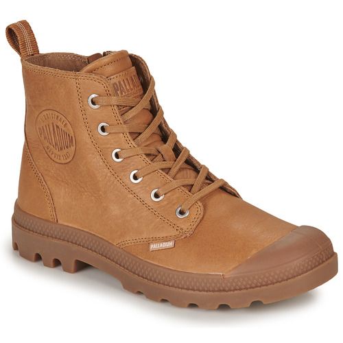 Stivaletti Uomo Palladium PAMPA ZIP LTH ESS Marrone, un modello elegante e versatile, perfetto per ogni occasione. Realizzati con materiali di alta qualità per garantire comfort e durata, questi stivaletti uniscono stile e funzionalità, ideali per l'autunno e l'inverno. Scopri la comodità e il design distintivo di Palladium con i PAMPA ZIP LTH ESS in Marrone.