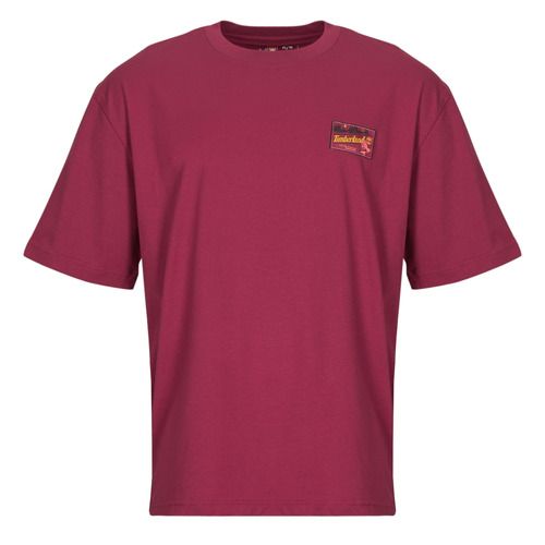 T-shirt uomo Timberland SS GRAPHIC TEE Bordeaux, maniche corte in cotone, design moderno e casual. Perfetta per ogni occasione, ideale per abbinamenti estivi. Acquista ora la tua T-shirt Timberland per un look all'avanguardia e comfort senza pari. Scopri l'eleganza informale con Timberland!