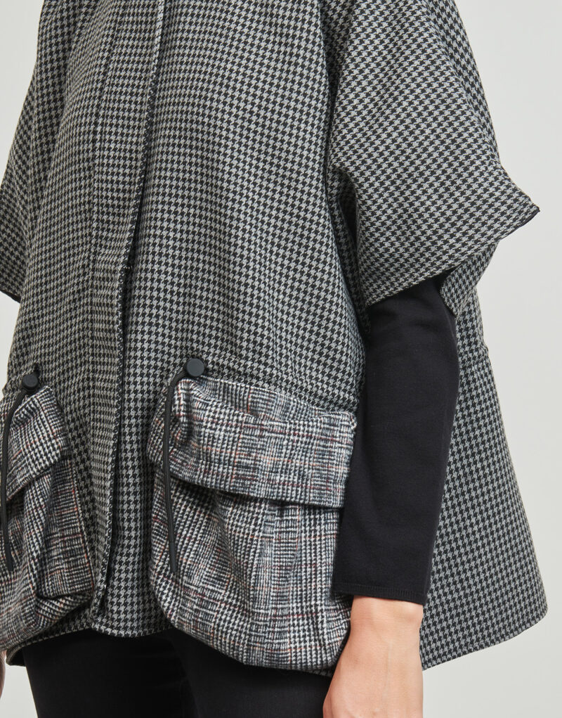 Gilet / Cardigan Desigual PONCHO HARRINGA RICHMOND V.2 Grigio Gilet / Cardigan Donna - 5