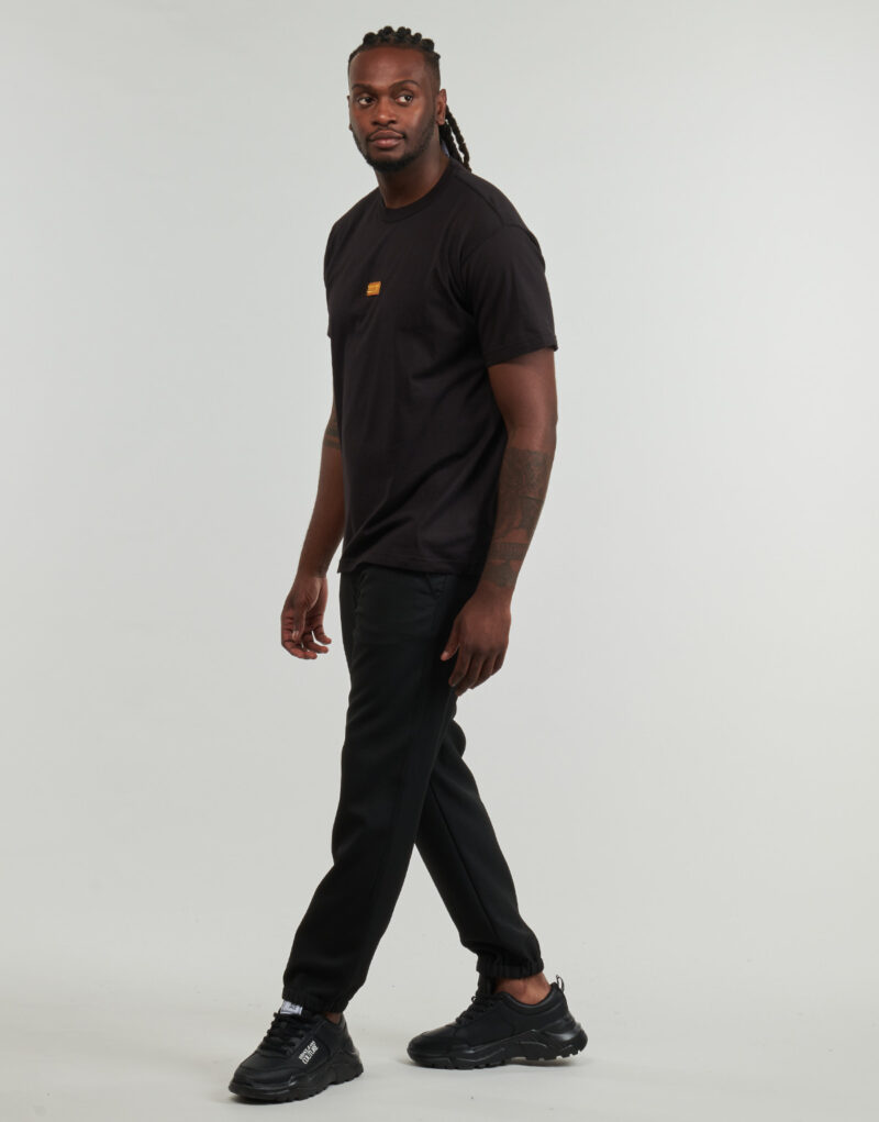 T-shirt Versace Jeans Couture MAGLIET.77GAHT08 Nero T-shirt maniche corte Uomo - 3