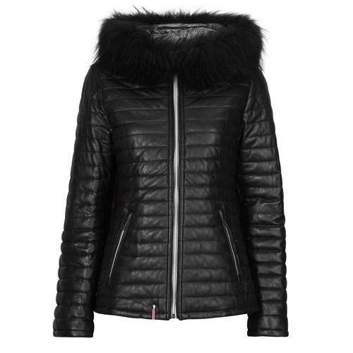 Piumino Donna Oakwood MANDY in Nero con pelo di procione, elegante e caldo, ideale per l'inverno. Giacca invernale di alta qualità, perfetta per look trendy e sofisticati.