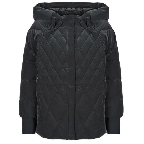 Piumino Donna Kaporal MILO Nero, elegante e caldo, perfetto per l'inverno. Realizzato con materiali di alta qualità, offre comfort e stile. Ideale per outfit casual e sportivi, il piumino MILO è un must-have per ogni guardaroba. Scopri la moda invernale con Kaporal!