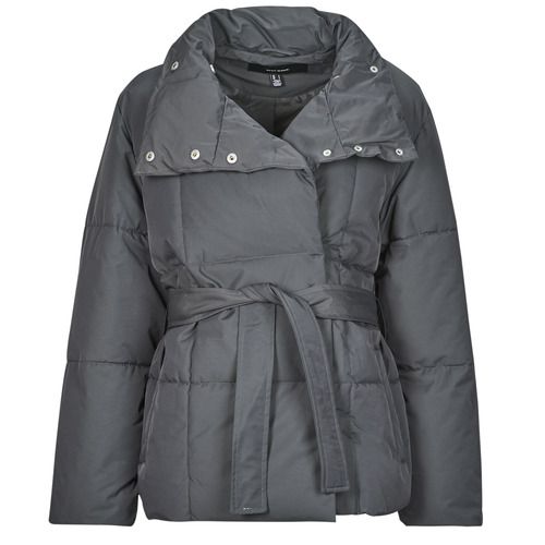 "Piumino Donna Vero Moda VMASHLEY Nero: elegante giacca invernale, calda e alla moda, ideale per outfit casual o eleganti. Perfetta per affrontare il freddo con stile."