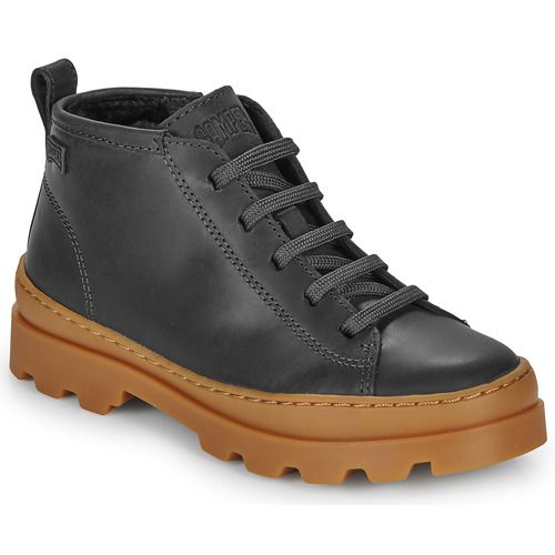 Scarpe bambino ragazzo Camper BRUTUS Nero, stile moderno e comfort ottimale, perfette per ogni occasione. Design resistente e alla moda, ideali per attività quotidiane. Acquista ora le Camper BRUTUS per garantire il massimo del comfort ai piedi dei tuoi bambini!