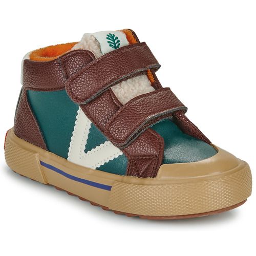 Scarpe bambini ragazzo Victoria 1065193 Multicolore in morbido materiale, design accattivante e suola antiscivolo, ideali per il comfort e lo stile quotidiano. Perfette per ogni occasione, queste scarpe uniscono qualità e tendenze alla moda. Acquista ora il tuo paio di Victoria Scarpe bambino ragazzo!