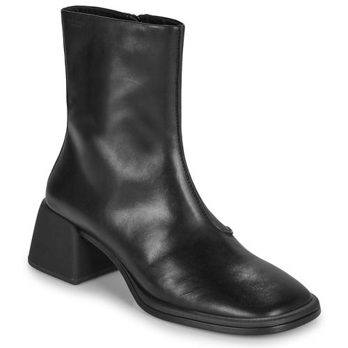 Stivaletti Donna Vagabond Shoemakers ANSIE Nero: eleganti, trendy e comodi, ideali per completare qualsiasi outfit. Perfetti per la stagione autunnale/invernale, offrono stile e versatilità. Scopri la qualità dei materiali e il design raffinato, perfetti per ogni occasione. Acquista ora i tuoi stivaletti ANSIE per un look irresistibile!