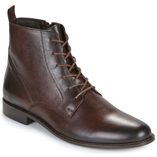 Stivaletti uomo So Size ROBBY in marrone, eleganti e comodi, ideali per ogni occasione. Perfetti per l'autunno e l'inverno, offrono un design moderno e una qualità superiore. Acquista i tuoi stivaletti So Size per un look trendy e sofisticato.