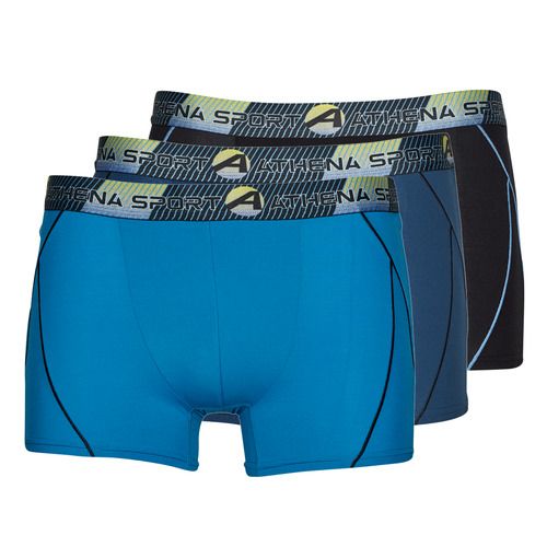 Boxer uomo Athena BOXER TRAINING DRY PACK X3, blu, progettati per il massimo comfort e prestazioni durante l'attività sportiva. Ideali per l'allenamento, offrono una vestibilità ottimale e un'ottima traspirabilità. Acquista ora i boxer da uomo Athena per migliorare la tua esperienza di allenamento.