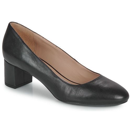 Décolleté Donna Geox D PHEBY 50 Nero elegante con tacco, perfette per ogni occasione. Design raffinato e materiali di alta qualità, ideali per un look sofisticato e comodo. Scarpe da donna versatili per eventi formali e quotidiani, ottime per il tuo guardaroba.